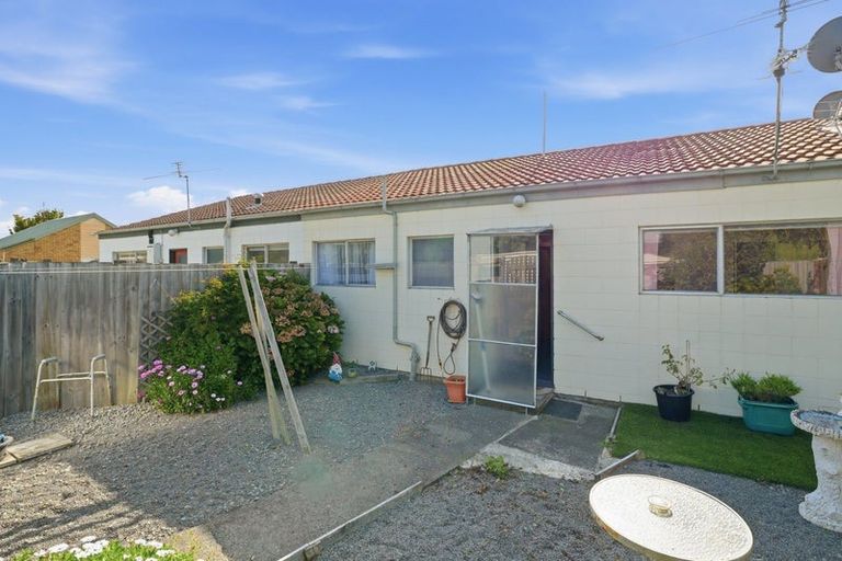 Photo of property in 6/461 Main South Road, Hornby, Christchurch, 8042