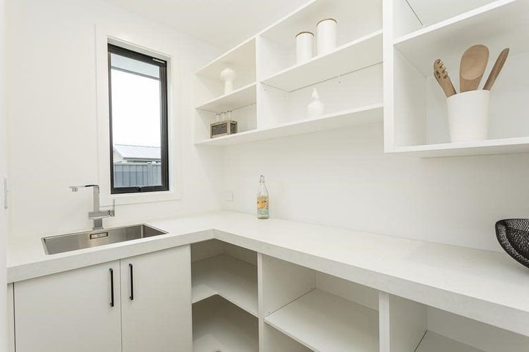 Photo of property in 12 Mellay Mews, Mosgiel, 9024