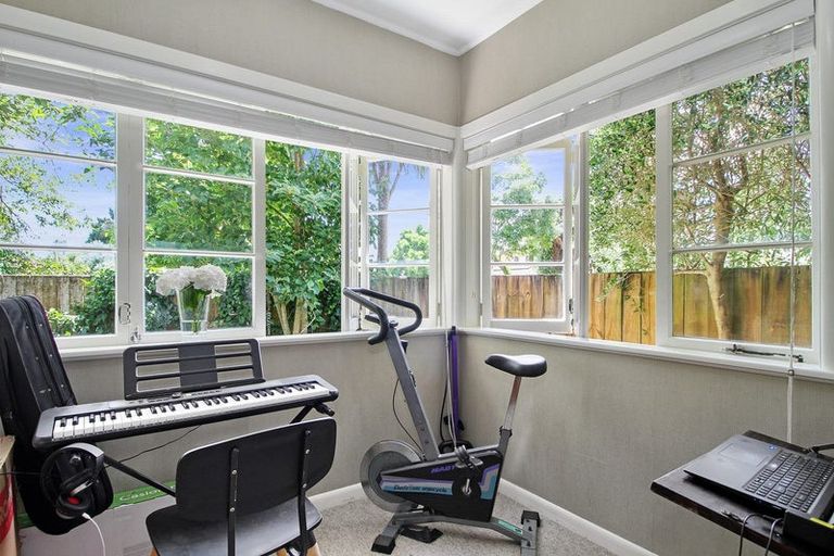 Photo of property in 9f Kakanui Avenue, Hillcrest, Hamilton, 3216