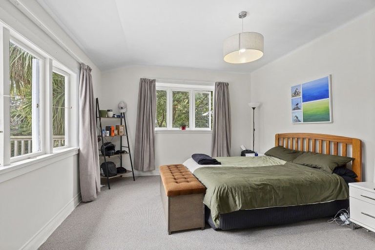 Photo of property in 2 Caprera Street, Melrose, Wellington, 6023