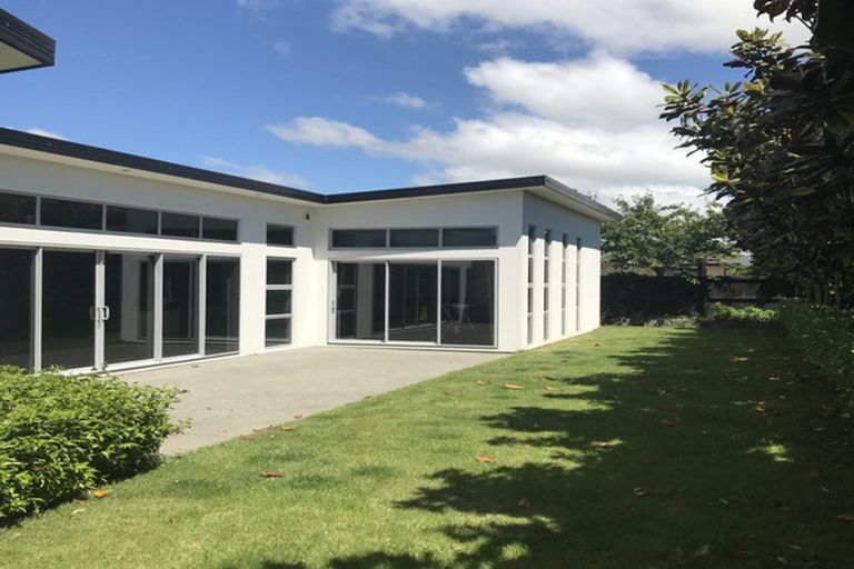 Photo of property in 15 Brookwater Avenue, Northwood, Christchurch, 8051