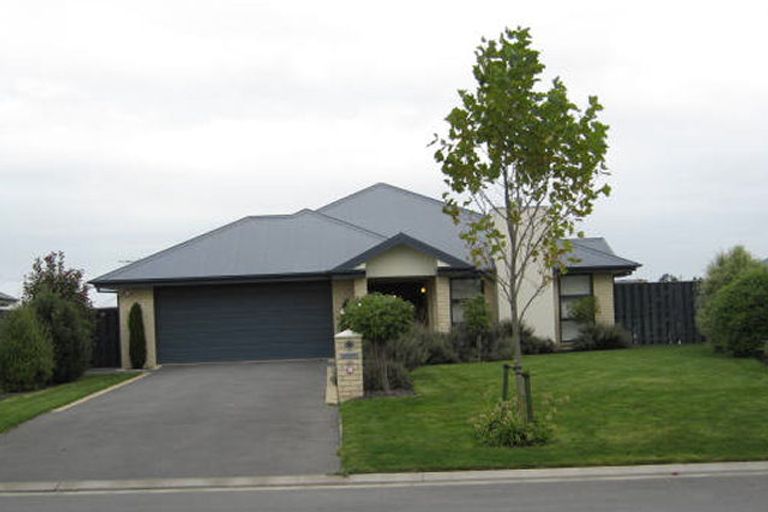 Photo of property in 35 Kinglear Drive, Rolleston, 7614