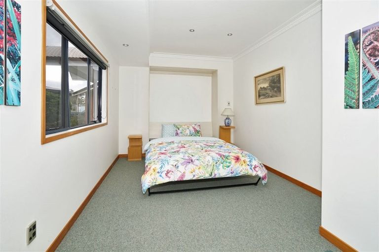 Photo of property in 13 Marnane Terrace, St Andrews, Hamilton, 3200