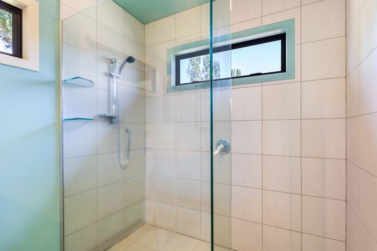 Photo of property in 108 Kinloch Road, Kinloch, Taupo, 3377