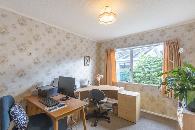 Photo of property in 7b Rosewood Place, Paraparaumu, 5032