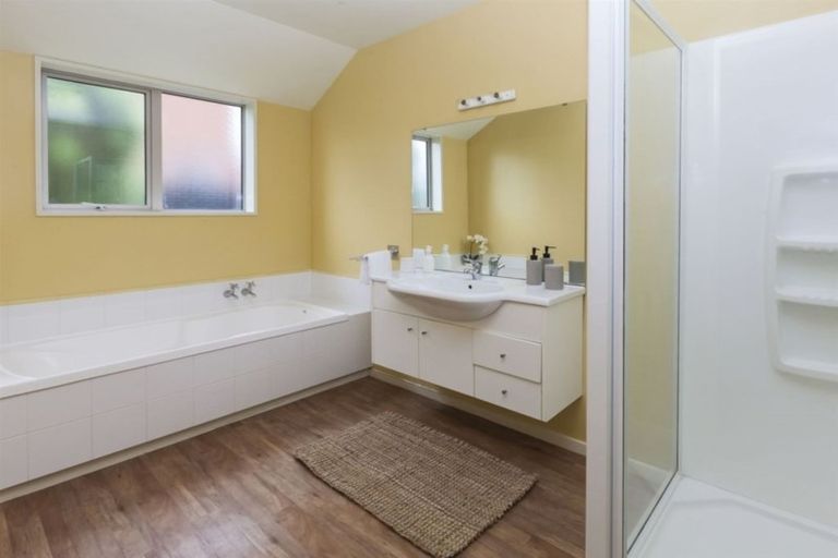 Photo of property in 17 Annaby Drive, Northwood, Christchurch, 8051