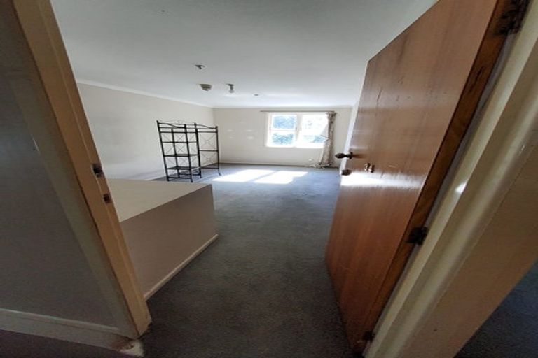 Photo of property in 48 Aurora Terrace, Kelburn, Wellington, 6012
