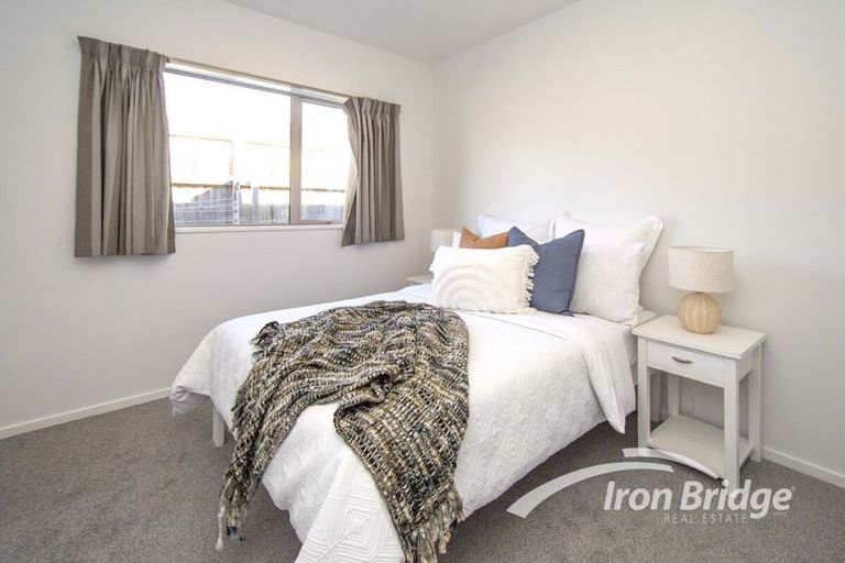 Photo of property in 8 Fredrica Lane, Heathcote Valley, Christchurch, 8022