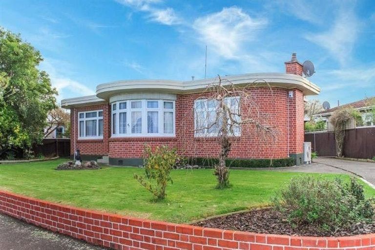 Photo of property in 47 Keeling Street, West End, Palmerston North, 4412