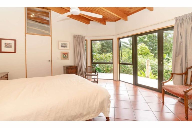 Photo of property in 9 Peacock Garden Drive, Kerikeri, 0230