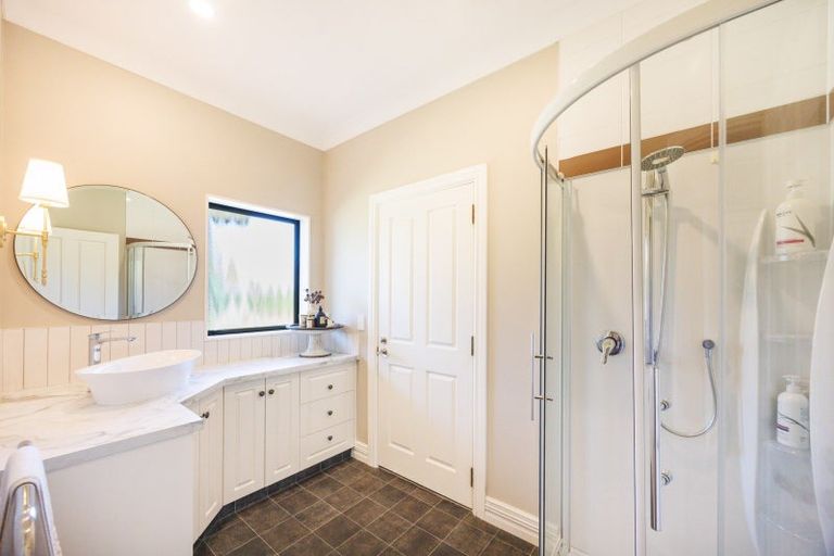 Photo of property in 138 Valley Views, Fitzherbert, Palmerston North, 4472