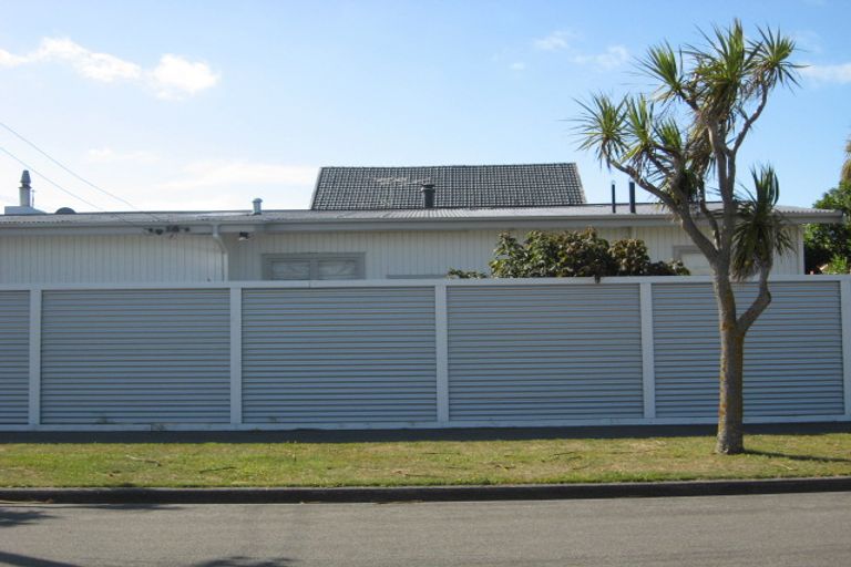 Photo of property in 1/17 Heron Street, Southshore, Christchurch, 8062