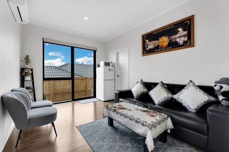 Photo of property in 4 Viv Green Place, Pokeno, 2402