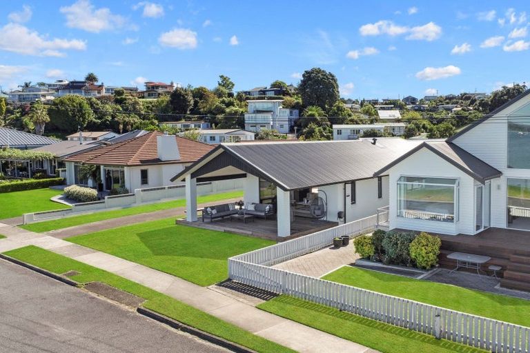 Photo of property in 32 The Esplanade, Omokoroa, 3114