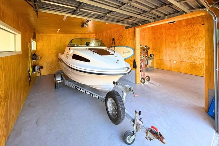 Photo of property in 62 Selwyn Street, Pohara, Takaka, 7183