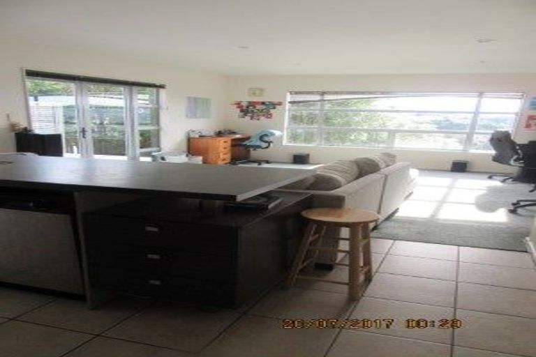 Photo of property in 13a Marjory Close, Broadmeadows, Wellington, 6035