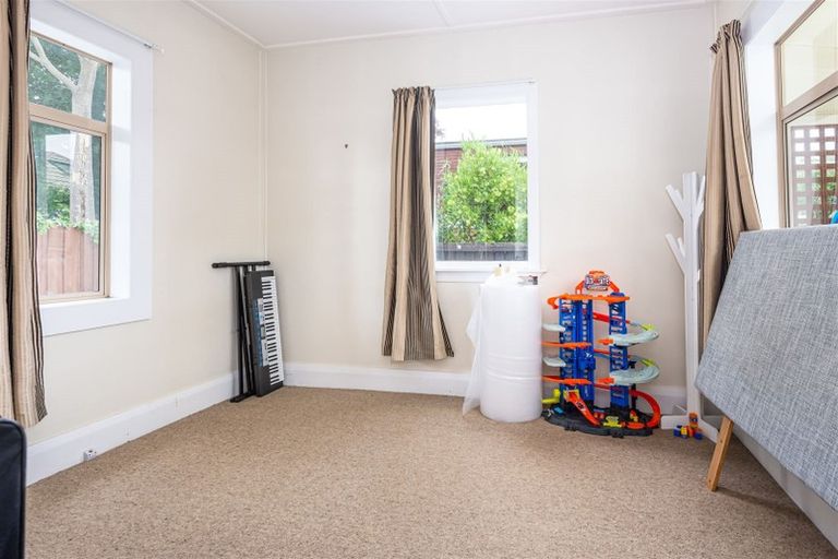 Photo of property in 2/24 Riverview Street, Beckenham, Christchurch, 8023