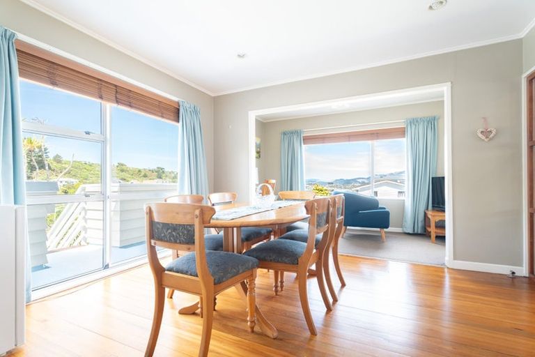 Photo of property in 71 Eskdale Road, Papakowhai, Porirua, 5024