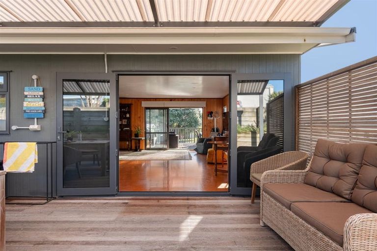 Photo of property in 607 Pukehina Parade, Pukehina, Te Puke, 3189