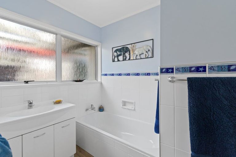 Photo of property in 6 Mount Avenue, Te Aroha, 3320