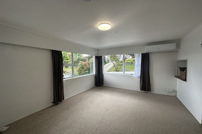 Photo of property in 1/14 Lake Road, Northcote, Auckland, 0627