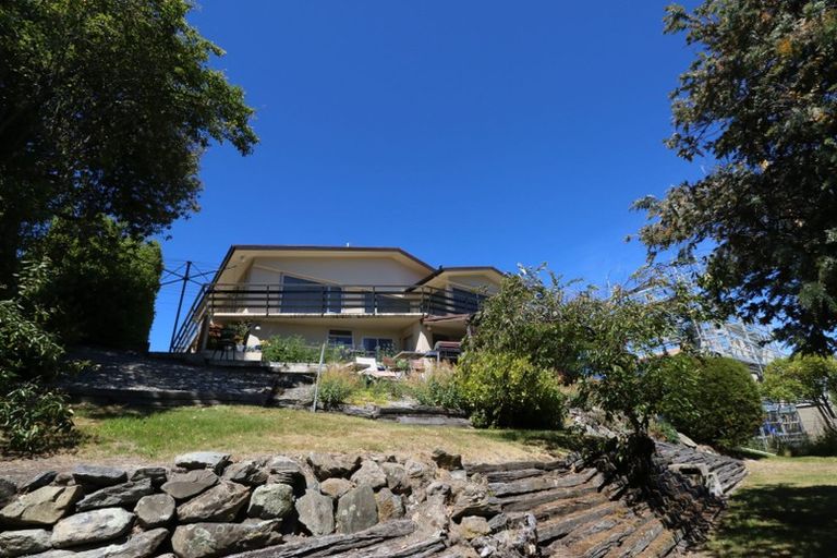 Photo of property in 681 Peninsula Road, Kelvin Heights, Queenstown, 9300