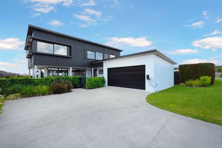 Photo of property in 63 Harris Drive, Silverdale, 0932