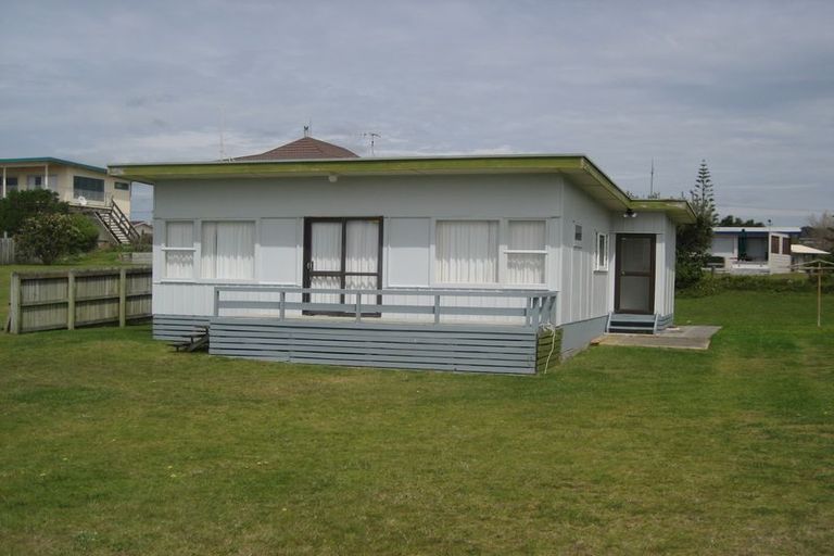 Photo of property in 96 Broadway Road, Waihi Beach, 3611
