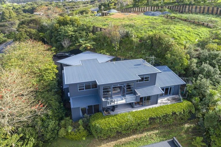 Photo of property in 15 Maire Road, Orewa, 0931