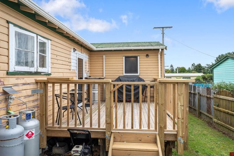 Photo of property in 8 Rangiora Street, Mangakino, 3421