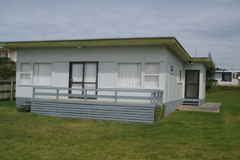 Photo of property in 96 Bway Road, Waihi Beach, 3611