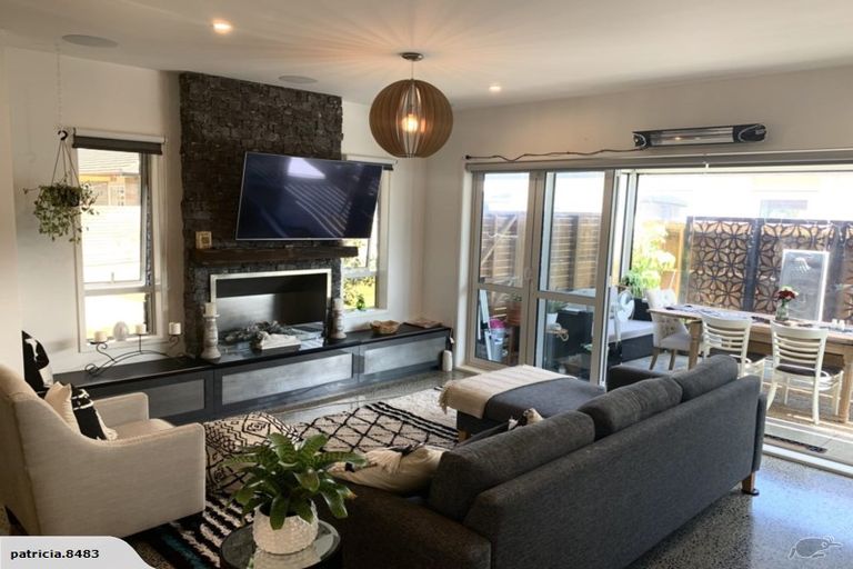 Photo of property in 24 Marie Costello Way, Beach Haven, Auckland, 0626