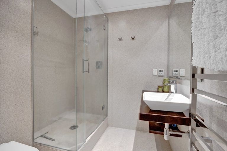 Photo of property in 42a Regan Street, Stratford, 4332