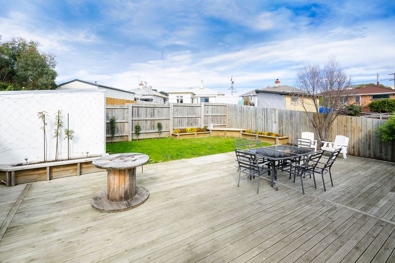 Photo of property in 9 Crest Street, Tainui, Dunedin, 9013