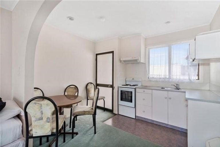 Photo of property in 12 Malfroy Road, Victoria, Rotorua, 3010