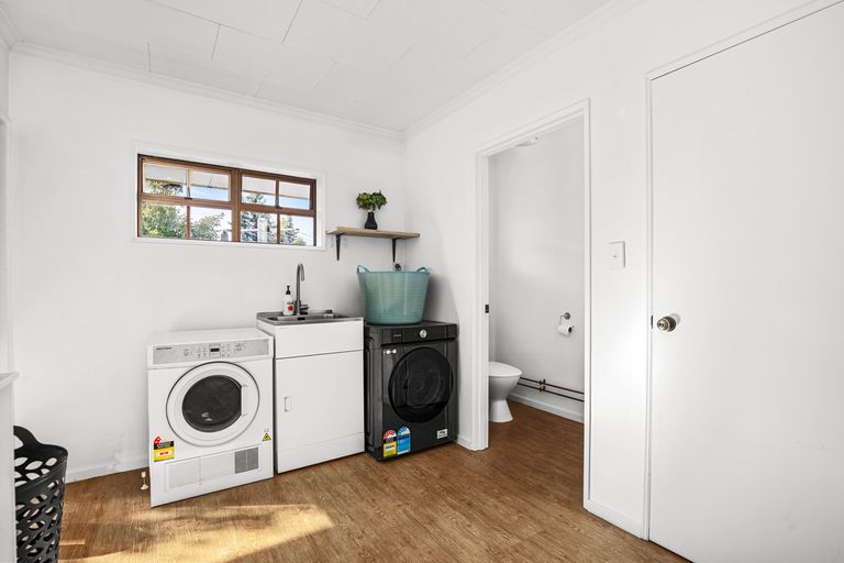 Photo of property in 42 Kenmare Street, Alexandra, 9320