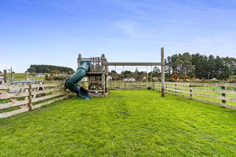 Photo of property in 30 Godley Street, Halcombe, Feilding, 4779
