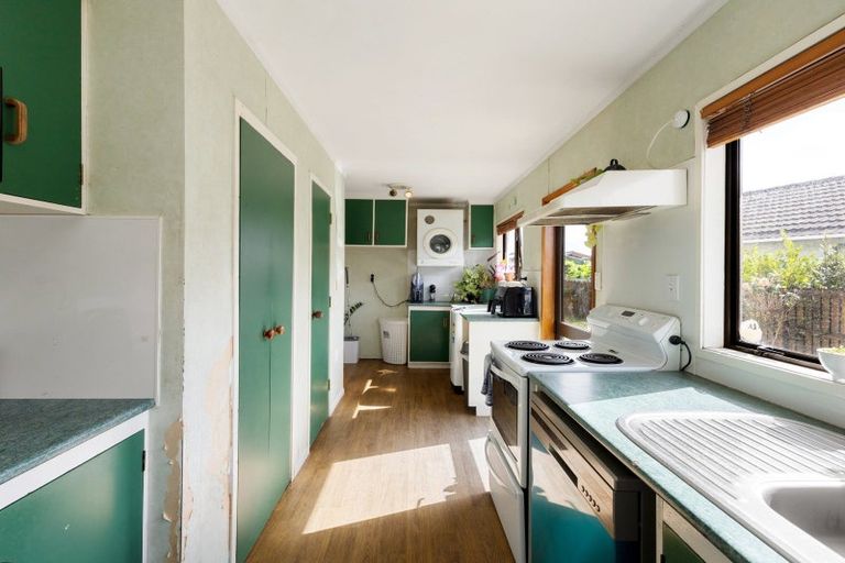 Photo of property in 19 Elmwood Crescent, Pukete, Hamilton, 3200