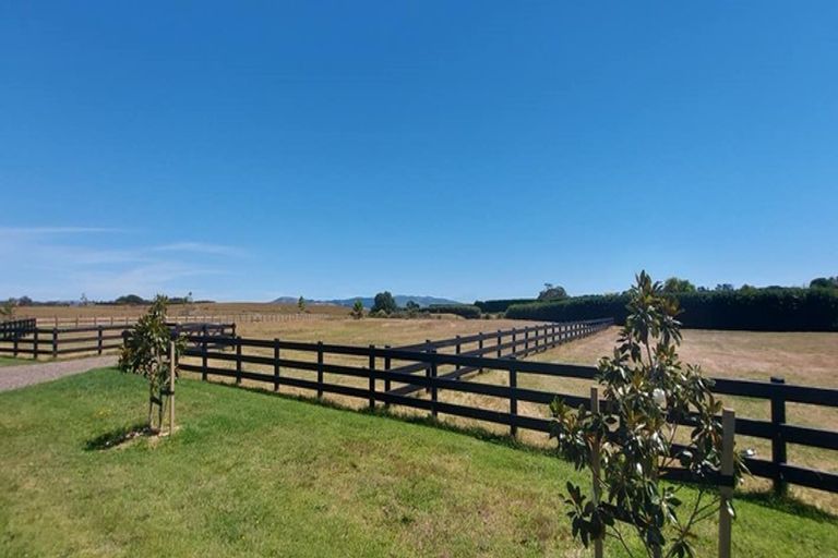 Photo of property in 83 Settlement Road, Puni, Pukekohe, 2678