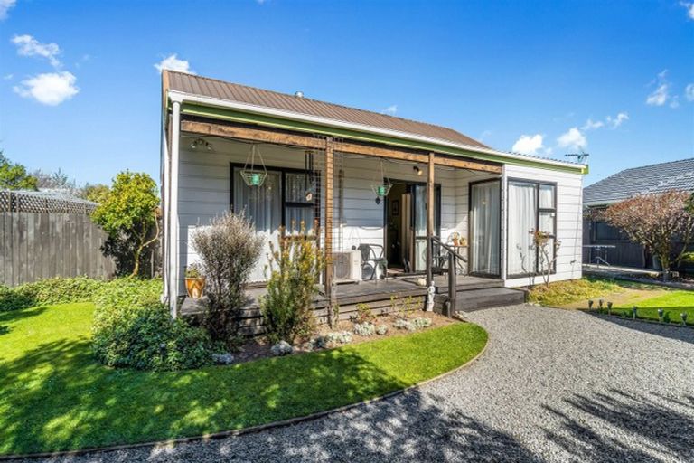 Photo of property in 2/49 Hay Street, Bromley, Christchurch, 8062