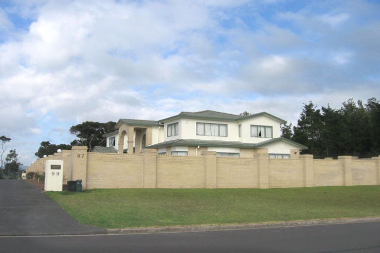 Photo of property in 97 Onetaunga Road, Chatswood, Auckland, 0626