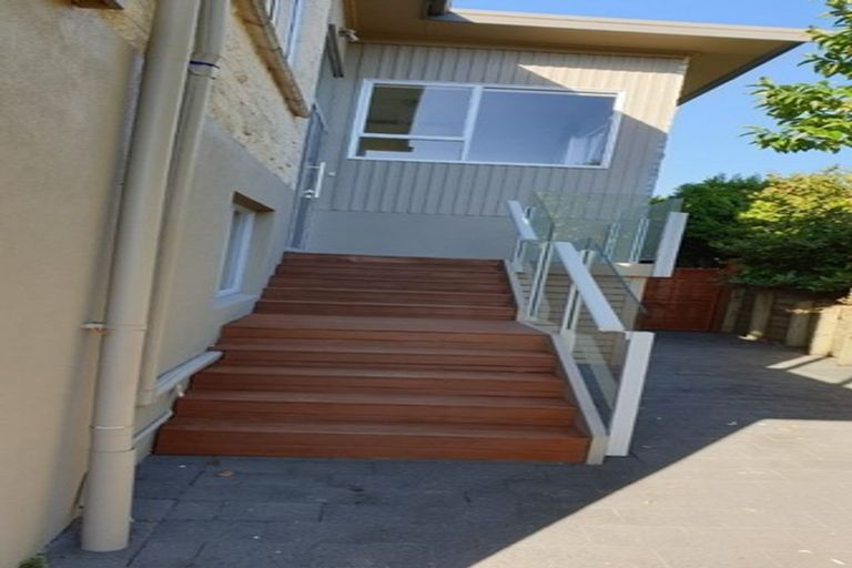 Photo of property in 31 Sealy Road, Torbay, Auckland, 0630