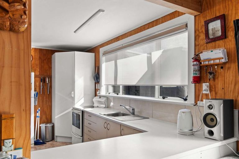 Photo of property in 9 Taplin Quay, Waitotara, Whanganui, 4588