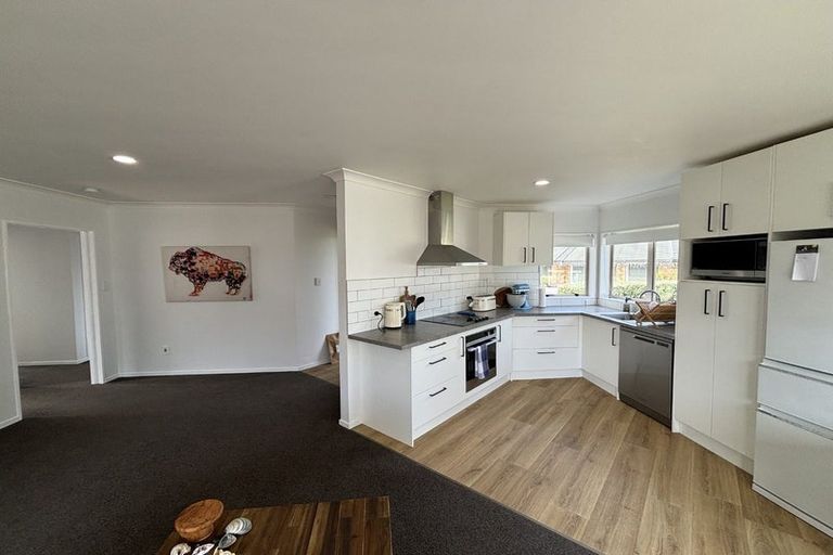 Photo of property in 8a Oakwood Place, Pukekohe, 2120