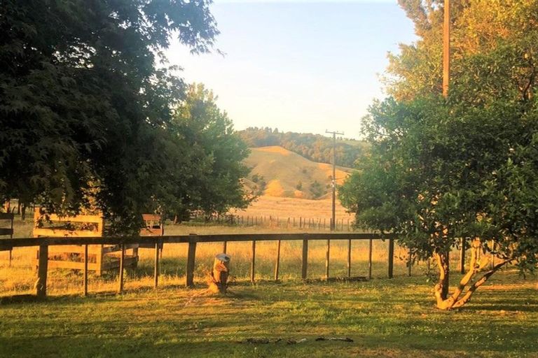 Photo of property in 1079 Taotaoroa Road, Karapiro, Cambridge, 3496