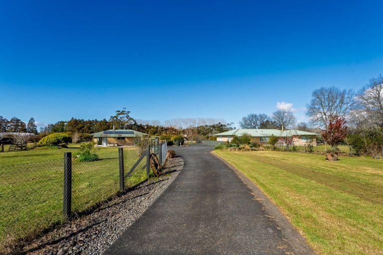 Photo of property in 1284 Dairy Flat Highway, Dairy Flat, Albany, 0794