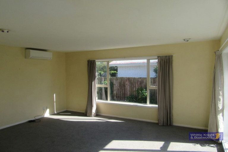 Photo of property in 53 Hounslow Street, Ilam, Christchurch, 8041