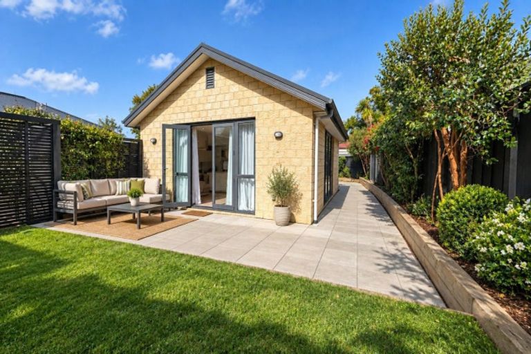 Photo of property in 16a Cresswell Avenue, Burwood, Christchurch, 8061