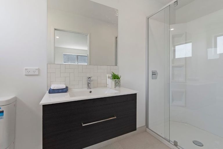 Photo of property in 27 Jutland Road, Pukekohe, 2120