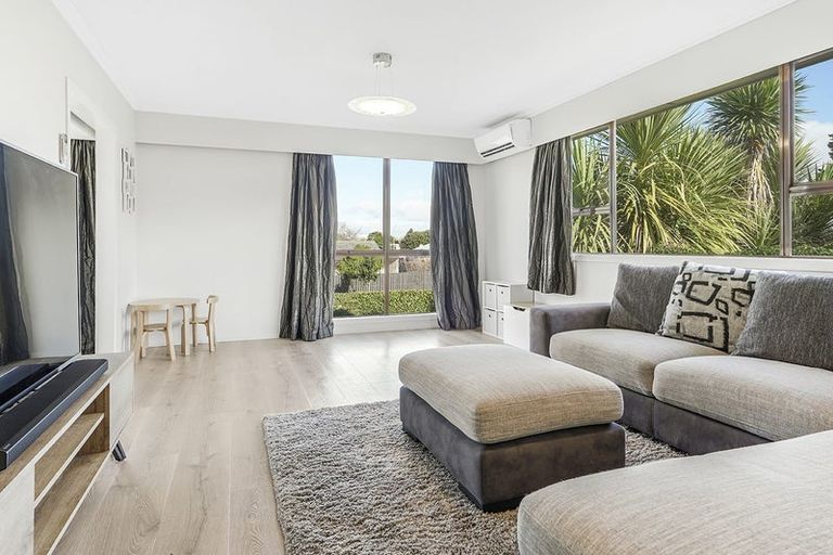 Photo of property in 54 Morrow Avenue, St Andrews, Hamilton, 3200